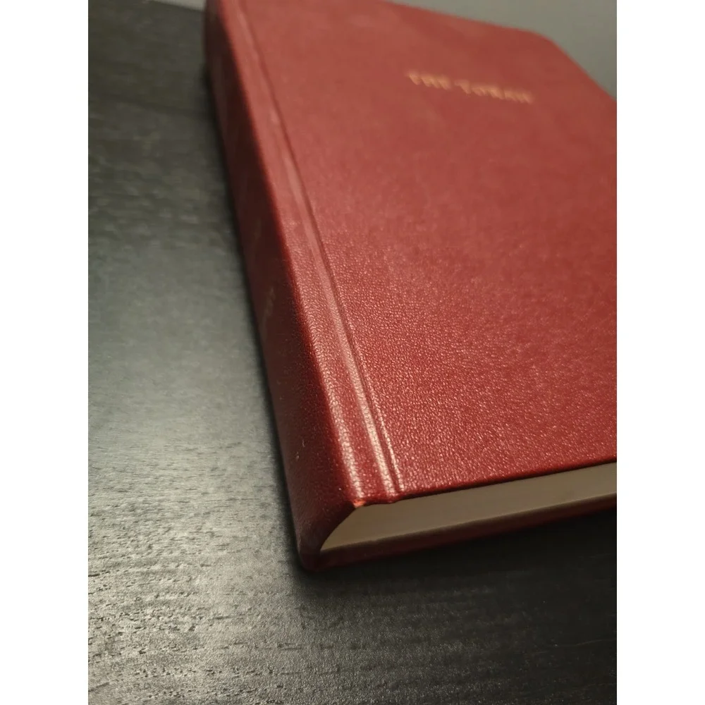 The Torah: A Modern Commentary Gunther Plaut English and Hebrew Edition 1981
